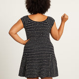 Jessica Simpson 3X Black & Ivory Striped Fit & Flare Dress – Flirty & Fun