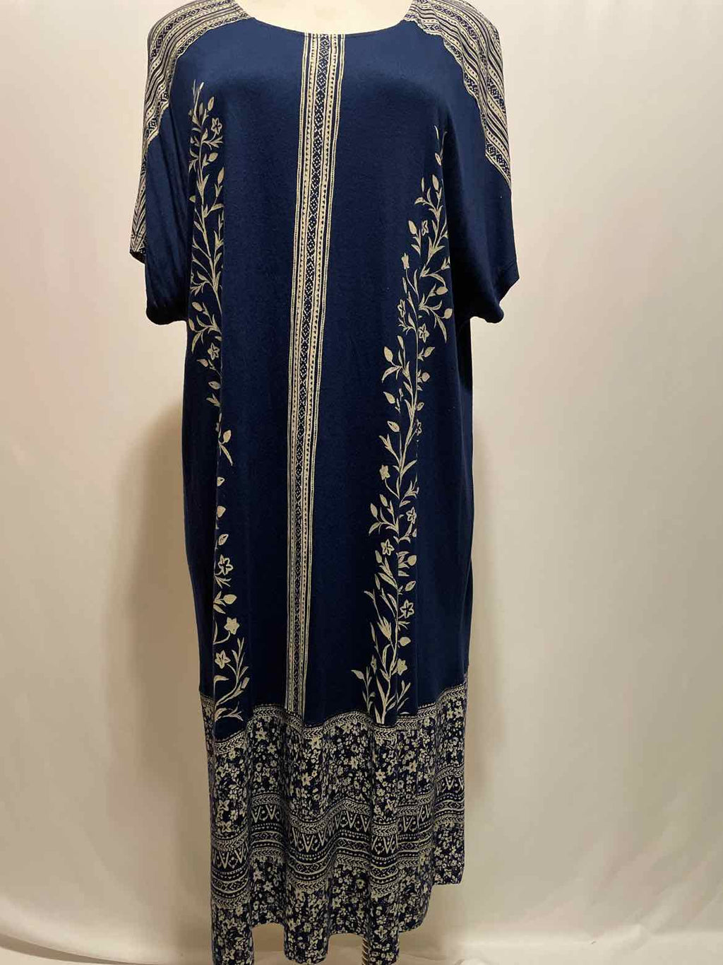 Lucky Brand Size 3X Navy Print Dress – Style Plus Consignment Boutique
