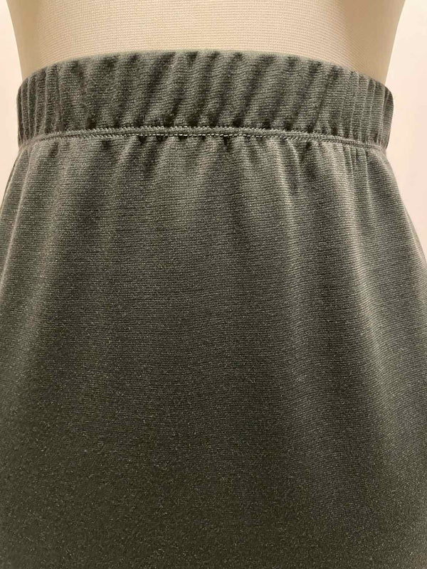 Slinky Steel Gray Size 2X Skirt - Style Plus Consignment Boutique