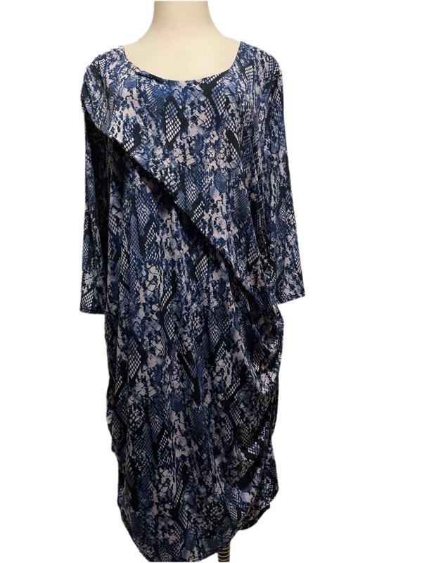 Miss Tina Size 26/28 Navy Print Dress