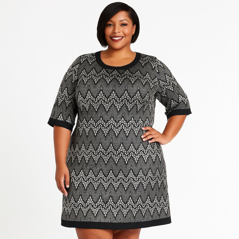 Sandra Darren Black & Silver Chevron Print Dress – Size 24W