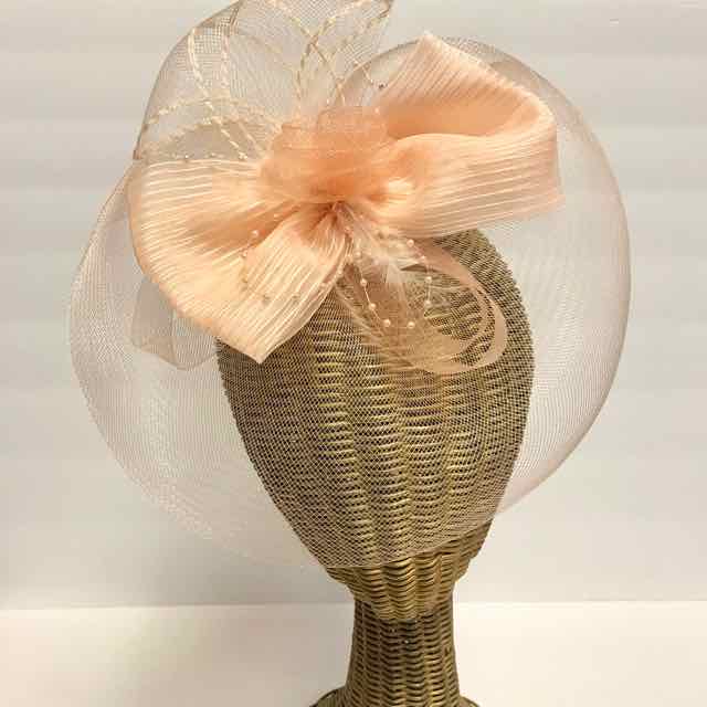 Style Plus Boutique Peach Fascinator - Style Plus Consignment Boutique