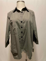Size 1X/2X IC Collection Taupe Casual Top