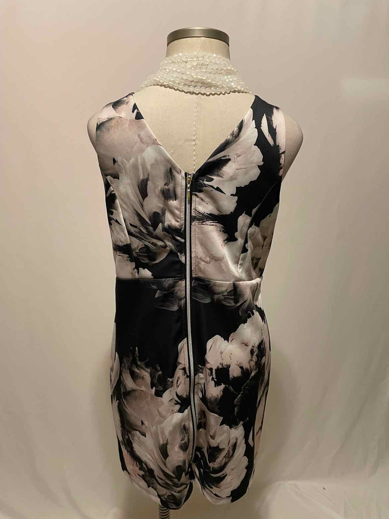 Venus Size 18 Black Print Dress