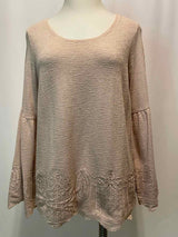 Size 1X Motto Rose Casual Top - Style Plus Consignment Boutique