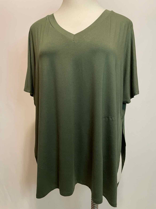 Size 1X Zenana Green Casual Top - Style Plus Consignment Boutique