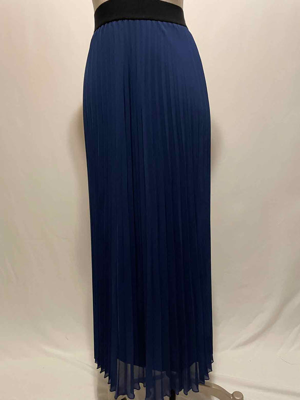 Laurie Felt Royal Blue Size 2X Skirt - Style Plus Consignment Boutique
